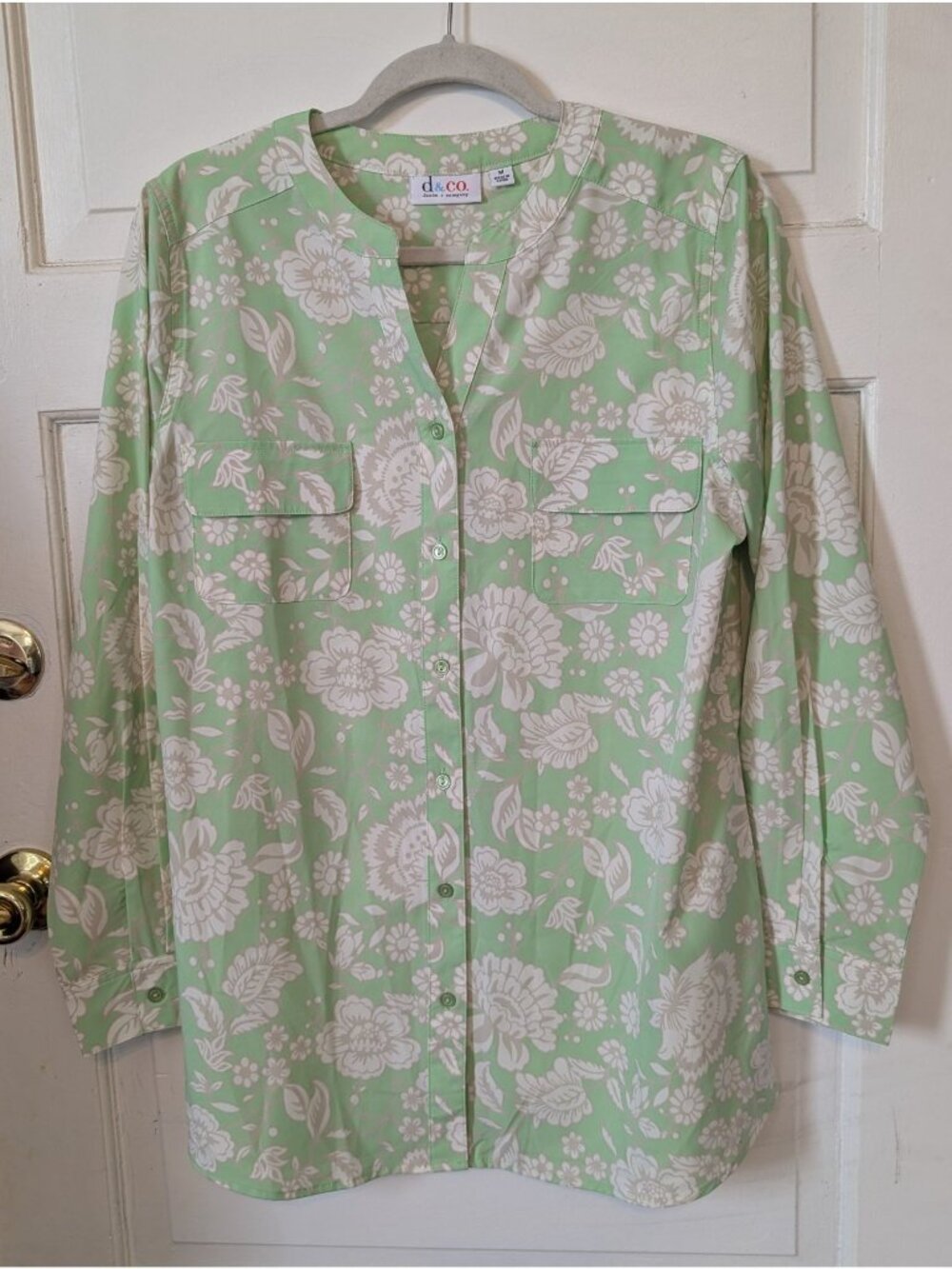 Denim & Co. Women's Floral Long Sleeve Blouse Size M Light Green & White